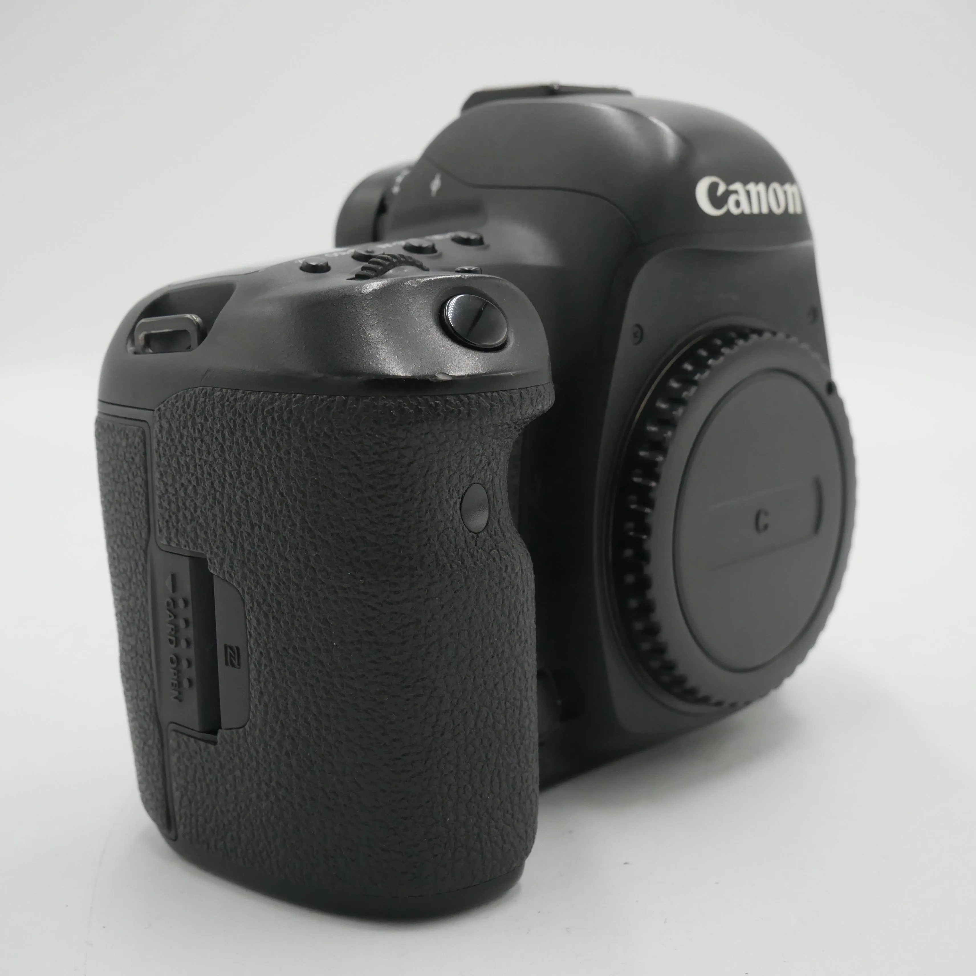 Canon EOS 5D Mark IV DSLR Camera (Body Only) *USED*