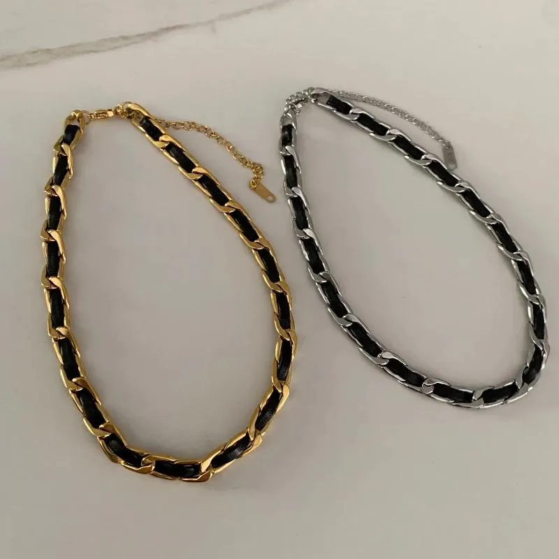 Chain leather necklace