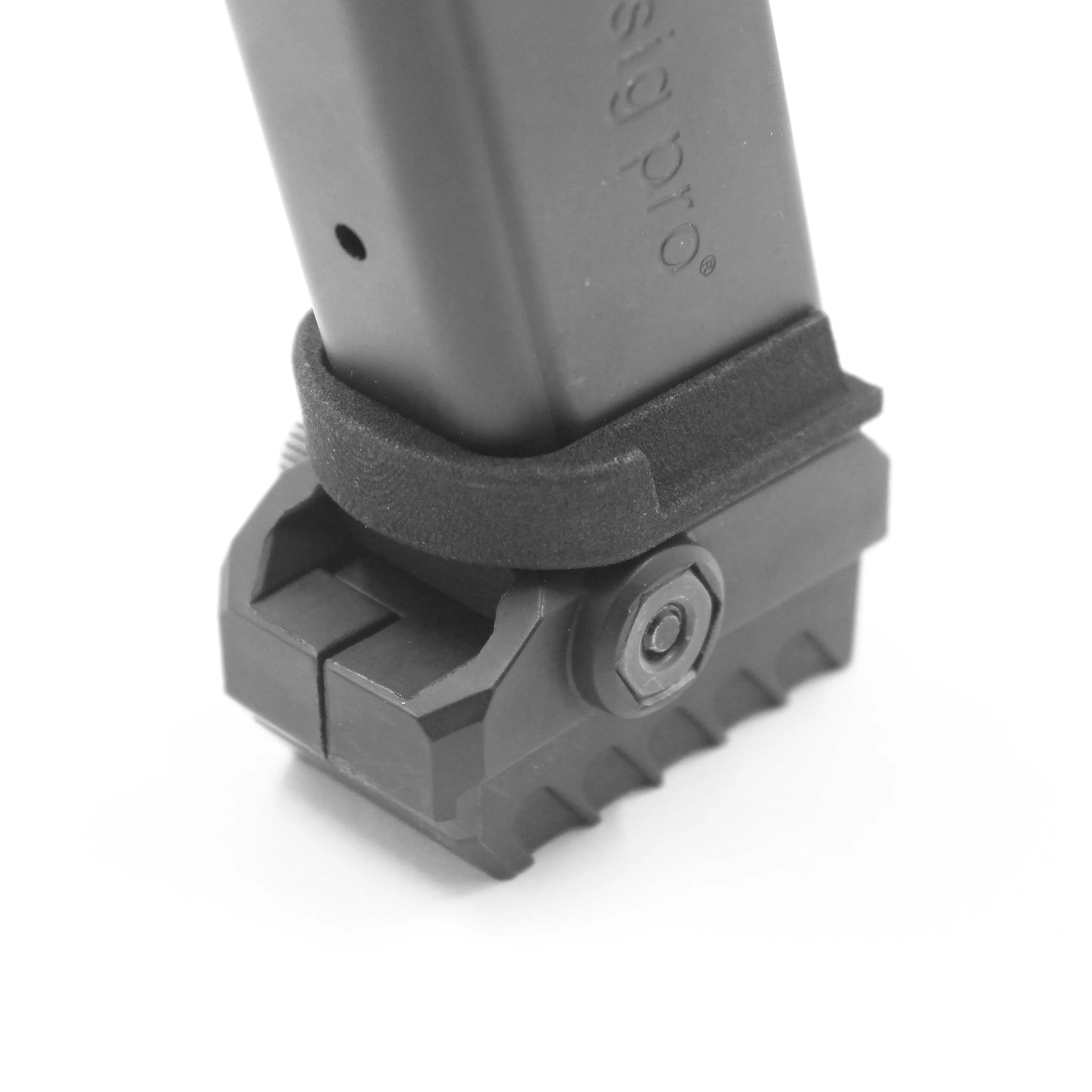 MagRail - Sig Sauer SP2022 - Magazine Floor Plate Rail Adapter