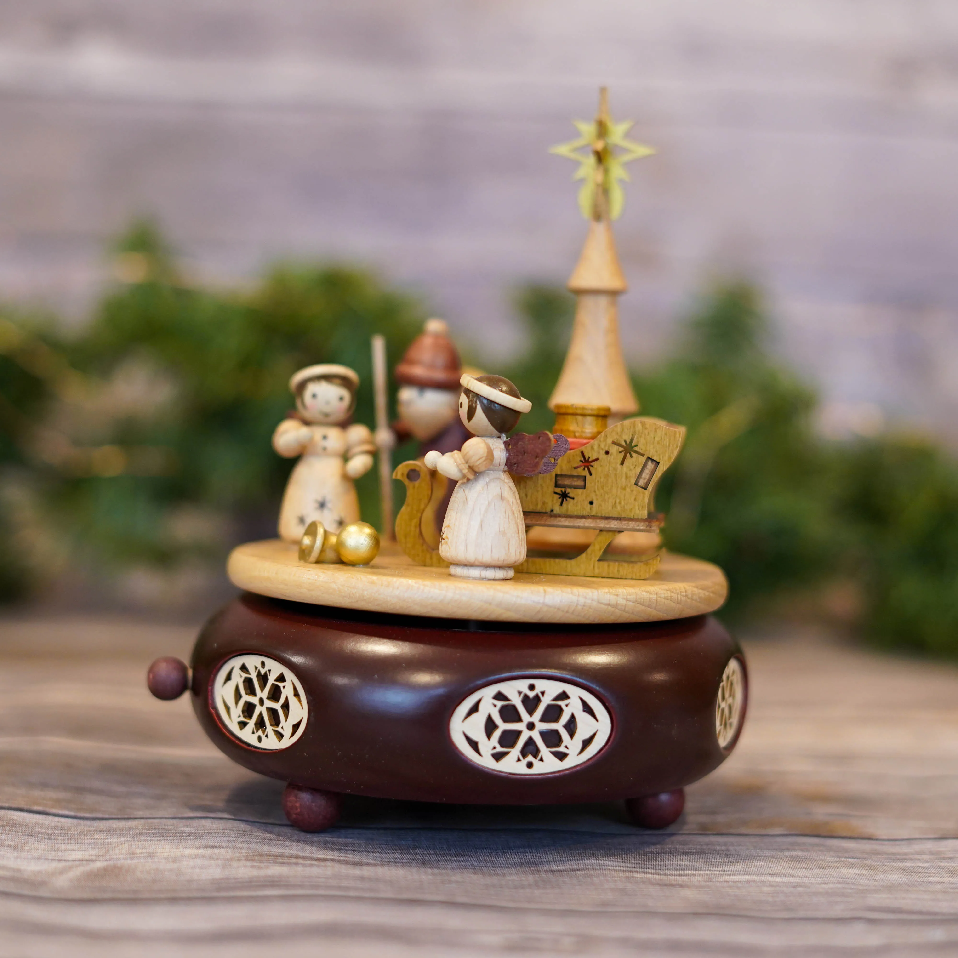 Music Box-Santa with Sleigh and Angels